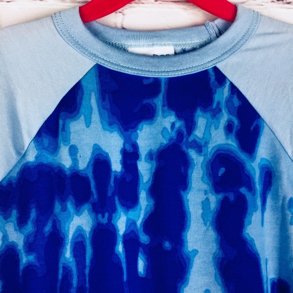 LuLaRoe Other - Ultra SOFT Blu tie-dye Sloan baseball Girls Tee